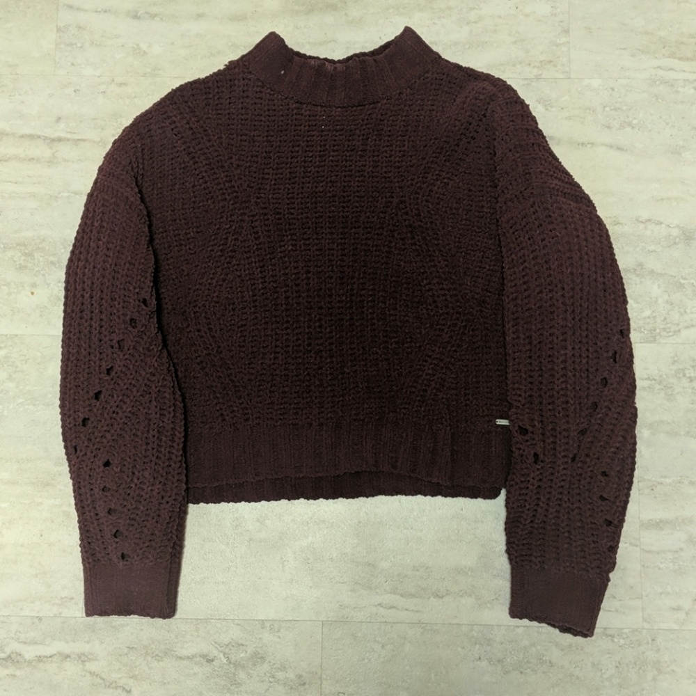 Crop knitted sweater